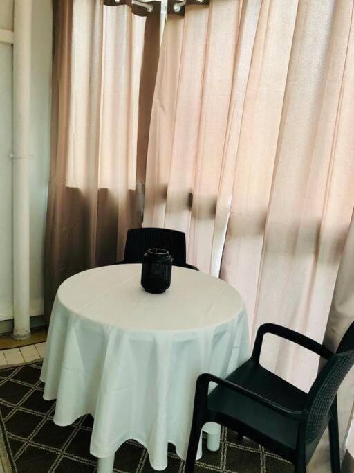 "Beausoleil" T2 Lumineux, Parking, Clim, Wifi Apartment Sete Exterior photo